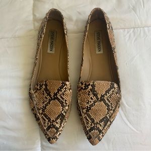 Steve Madden feather loafer snakeskin